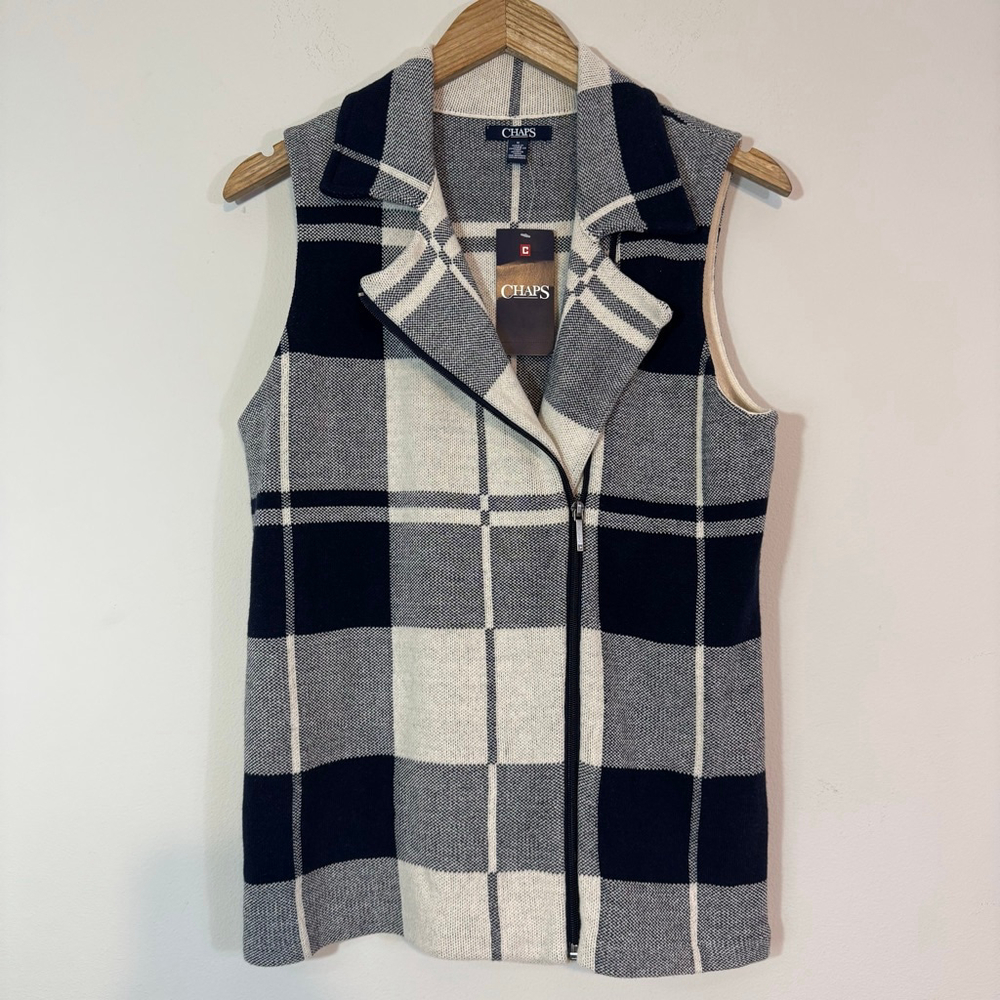CHAPS Women’s Asymmetrical Zip Plaid Sweater Vest Navy Ivory Size Medium